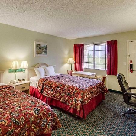 Econo Lodge Falfurrias Hwy 281 Zewnętrze zdjęcie