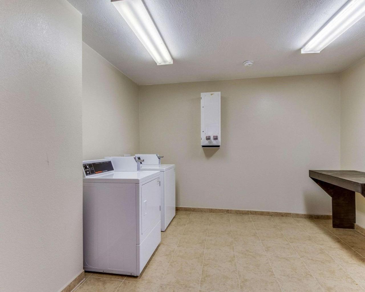 Econo Lodge Falfurrias Hwy 281 Zewnętrze zdjęcie